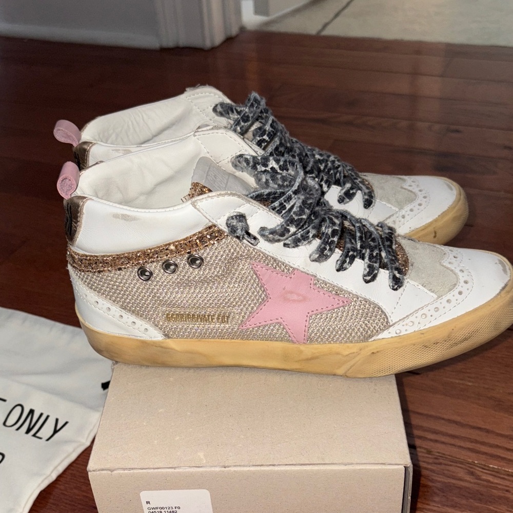 Golden Goose White and Pink Star Sneakers